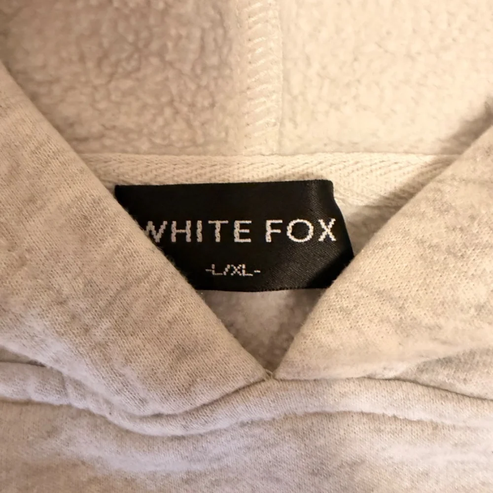 White Fox Boutique Hoodie Archive 6.0 Size L/XL - Picture 2 of 3